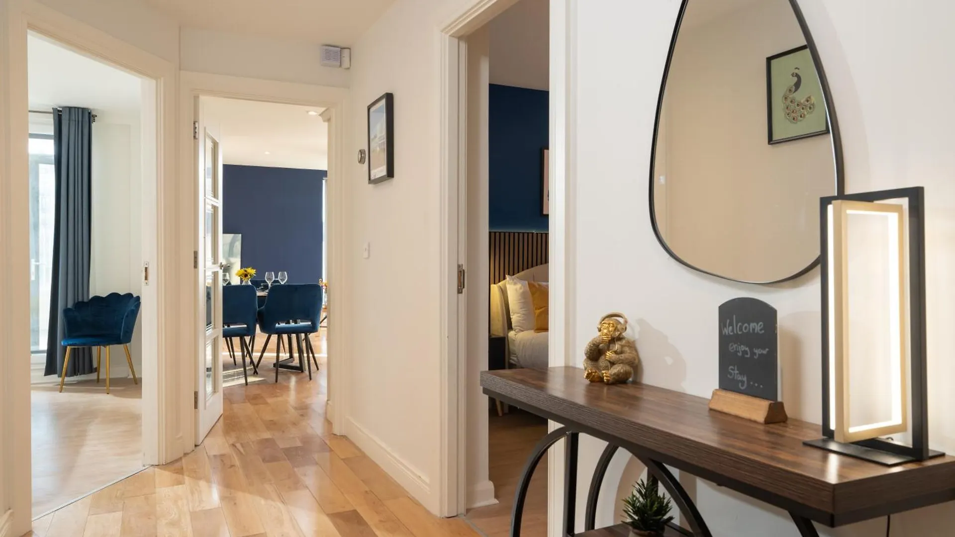 River Side Apartment, City Centre - Beautiful View And Free Parking! ベルファスト アパート